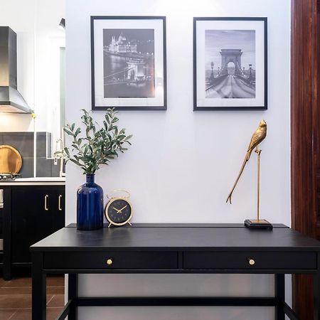 Amethyst Apartments - Kadar Budapest Bagian luar foto